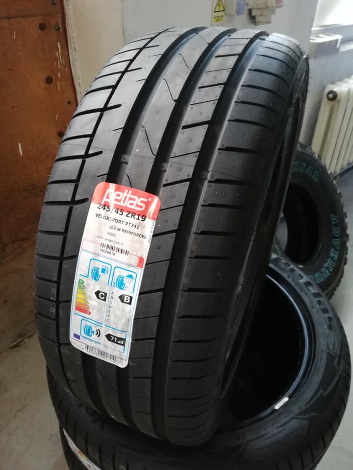 245_45 ZR19 petlas lop vo xe