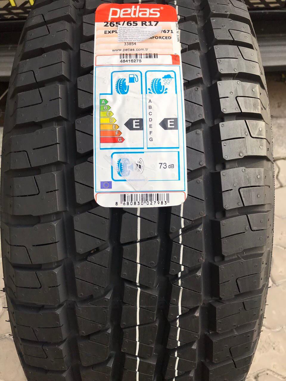 265-65 R17 petlas